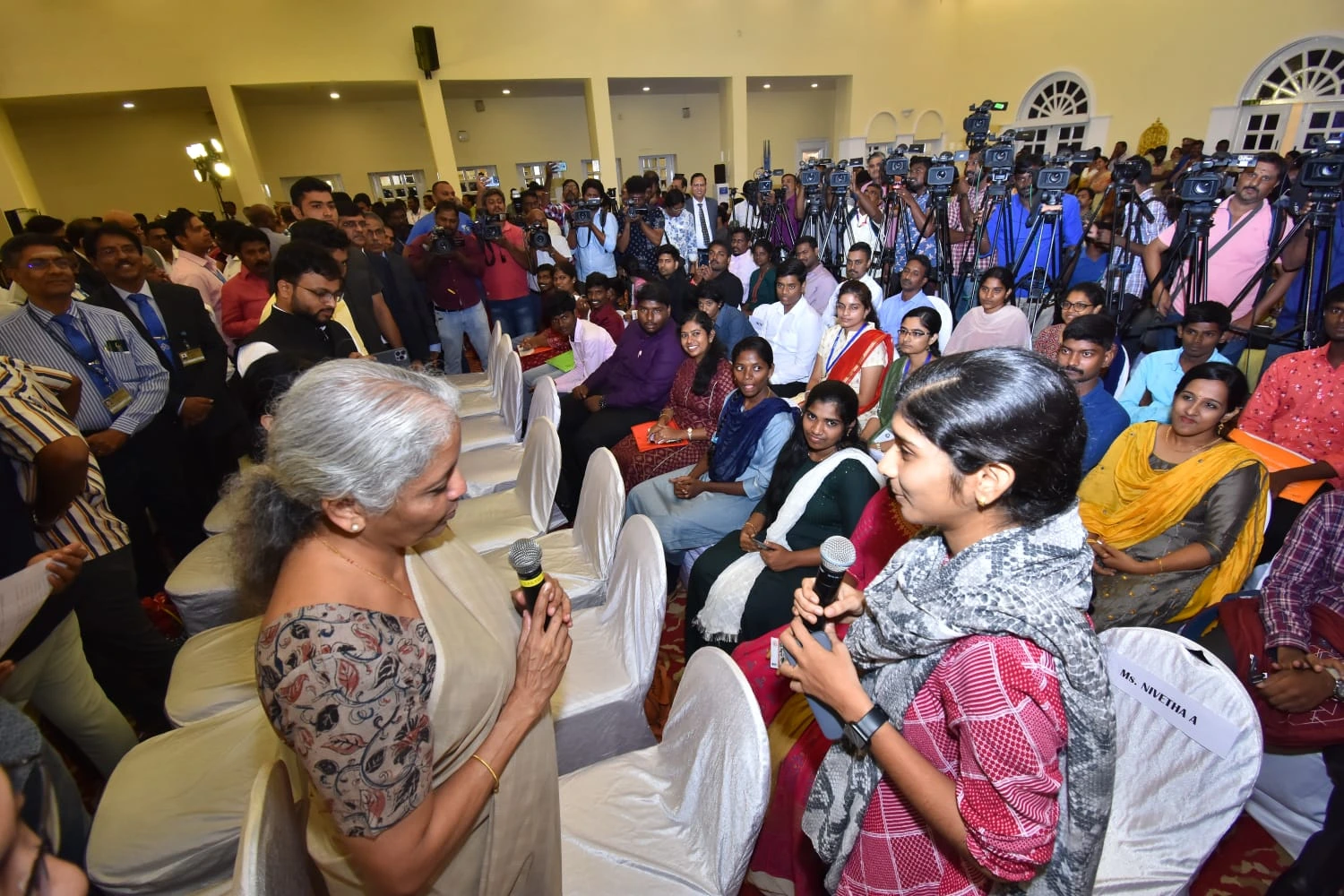 22ab020a-45f3-4d96-9094-571103c4f9fc