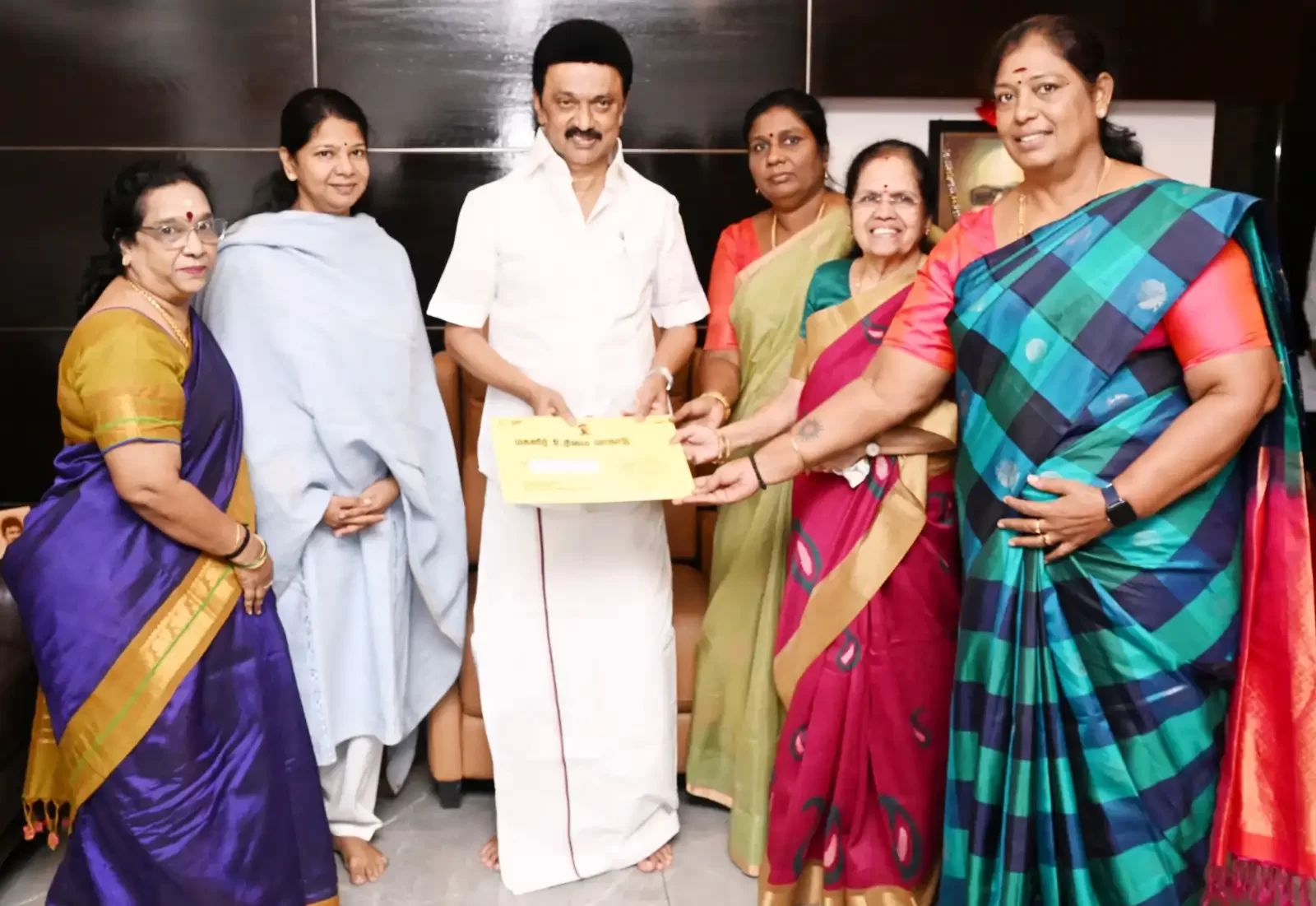 WhatsApp Image 2023-10-09 at 12.39.14_d485acda