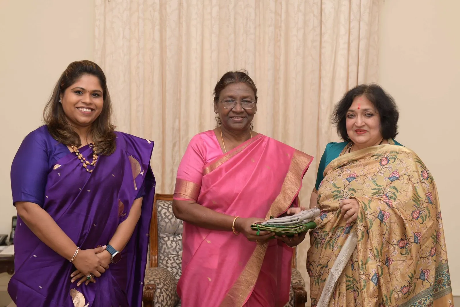 WhatsApp Image 2023-10-28 at 10.30.02_87130194