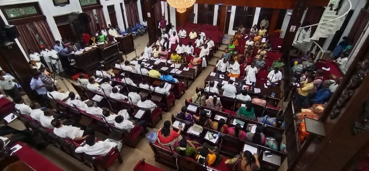 WhatsApp Image 2023-11-29 at 12.00.27_d6610710