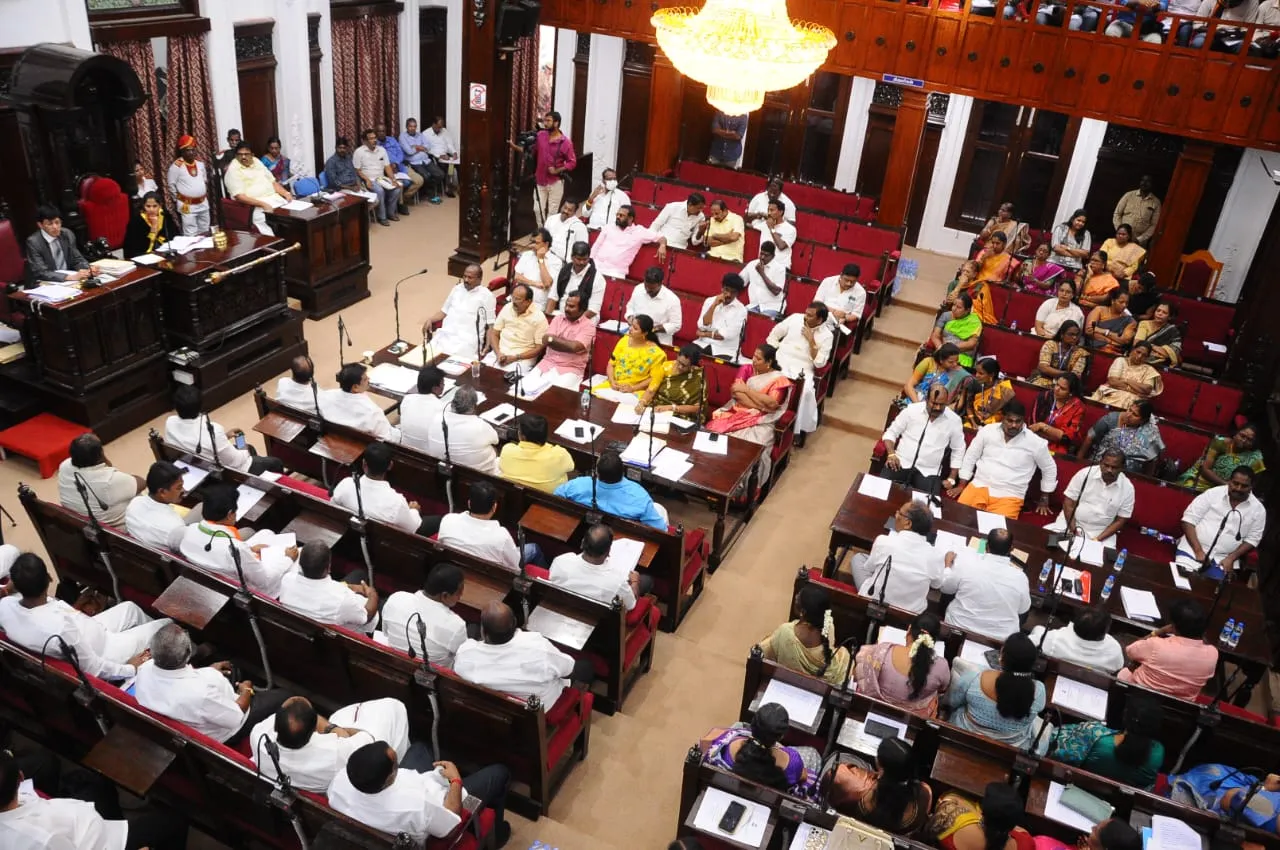 WhatsApp Image 2023-11-29 at 12.00.29_a385244f