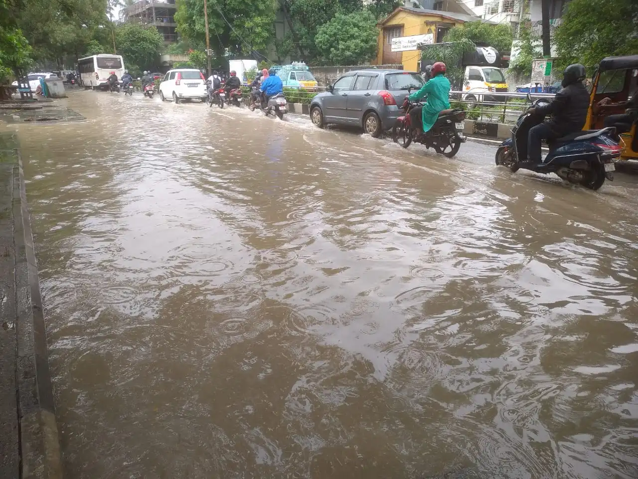 WhatsApp Image 2023-11-30 at 12.00.55_daa094da