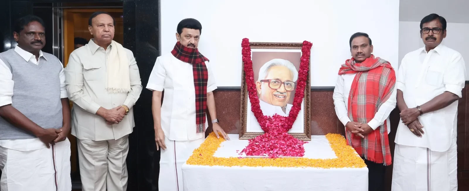 PHOTO-2023-12-19-11-47-50