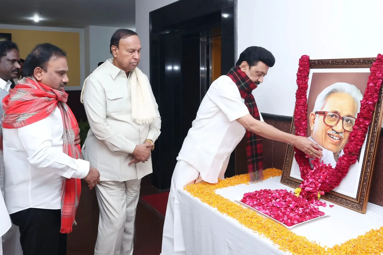 PHOTO-2023-12-19-11-47-51