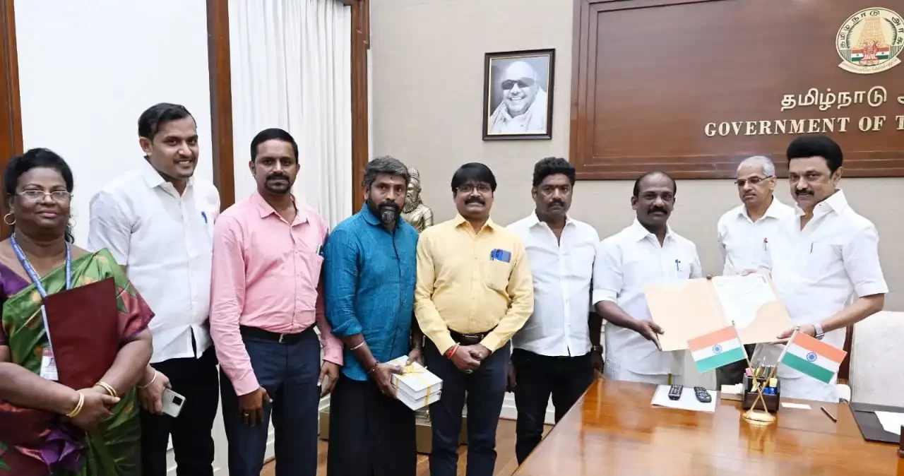 WhatsApp Image 2023-12-13 at 12.16.04_da59bfb8