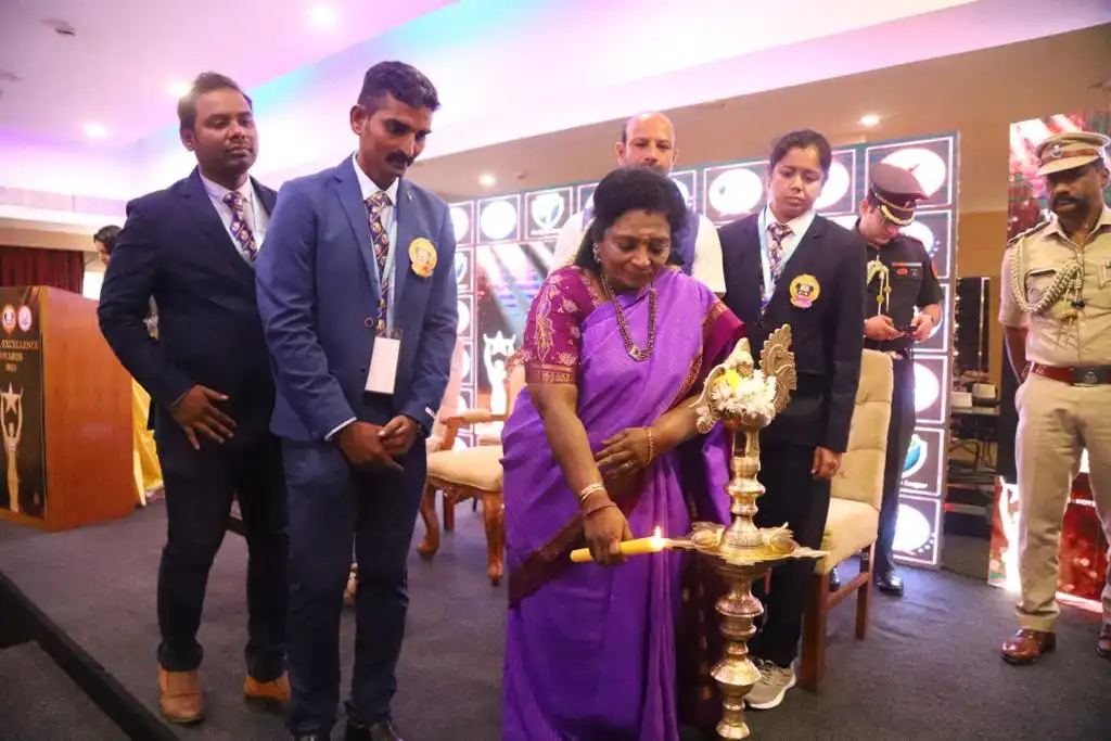 WhatsApp Image 2023-12-18 at 14.24.33_557d5a92