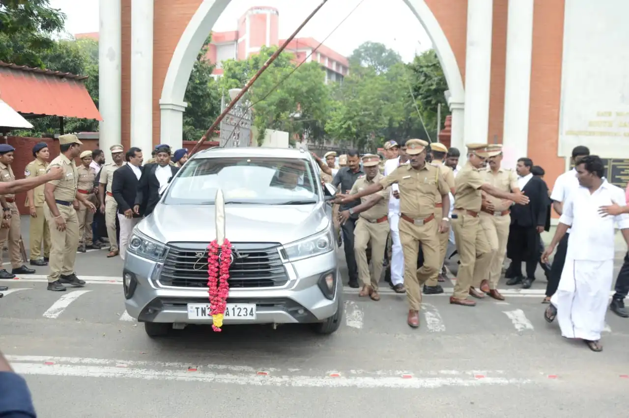 WhatsApp Image 2023-12-21 at 13.36.40_3c8170ed