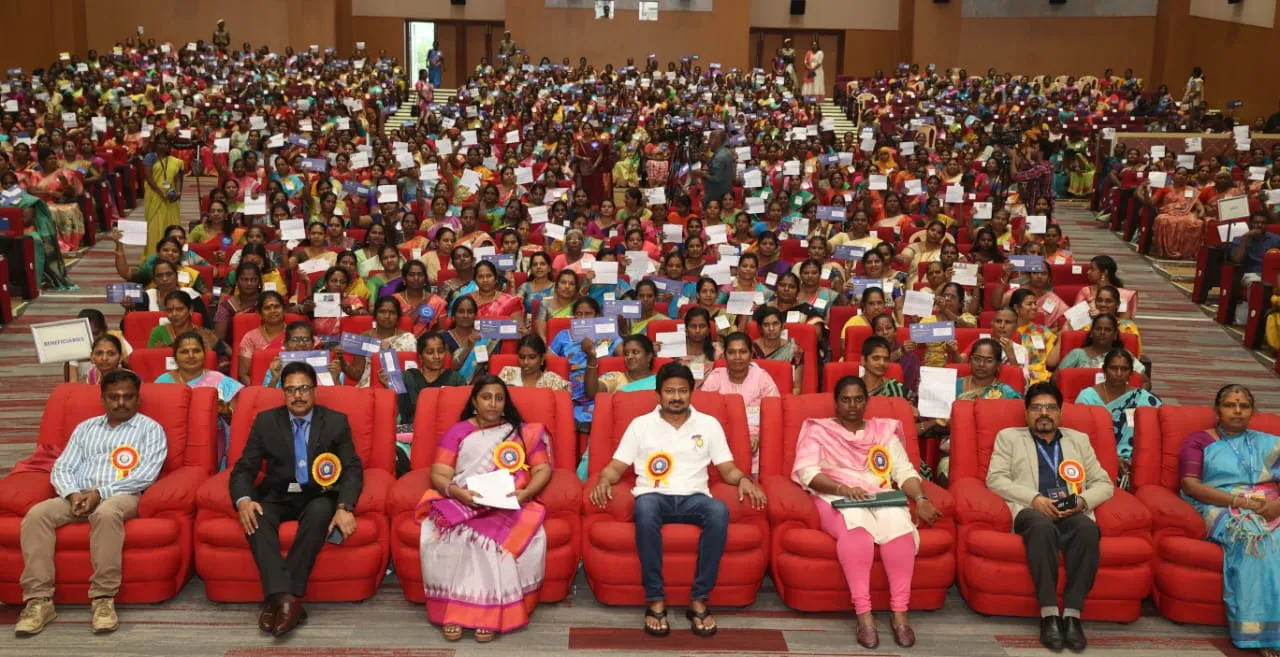 e6f6a9d8-5ffe-4717-8bc7-5162076db90d