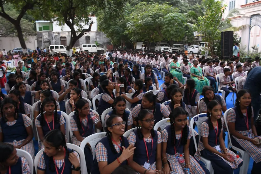 1a95576d-6dd1-432d-bfe3-1b433e92650d