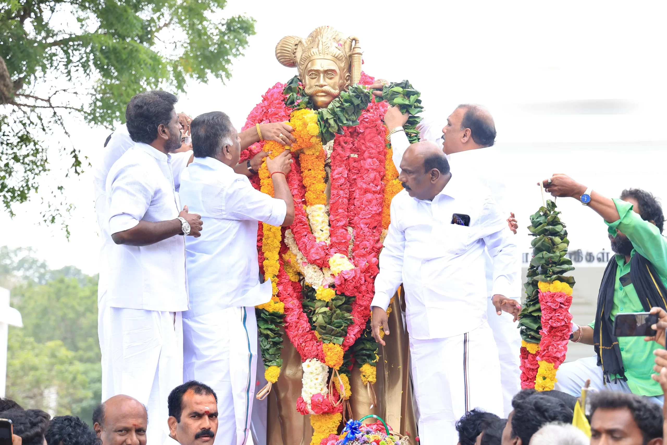 5ea86f33-2f07-498b-8ffd-871af37bc1ee