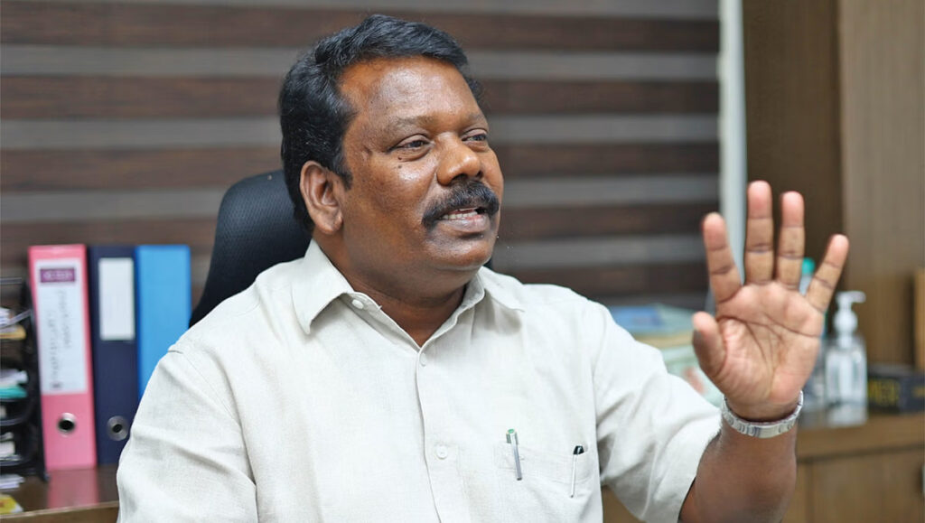 அடேங்கப்பா… செல்வப்பெருந்தகை இத்தனை கட்சி மாறியிருக்காரா..? இந்த விஷயம்  ராகுலுக்குத் தெரியுமா..? - Tamil News Now